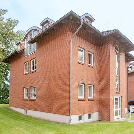 Ferienwohnung Ostseebutt Mit Terrasse Im Kaiserhof 2 Kellenhusen Exterior foto