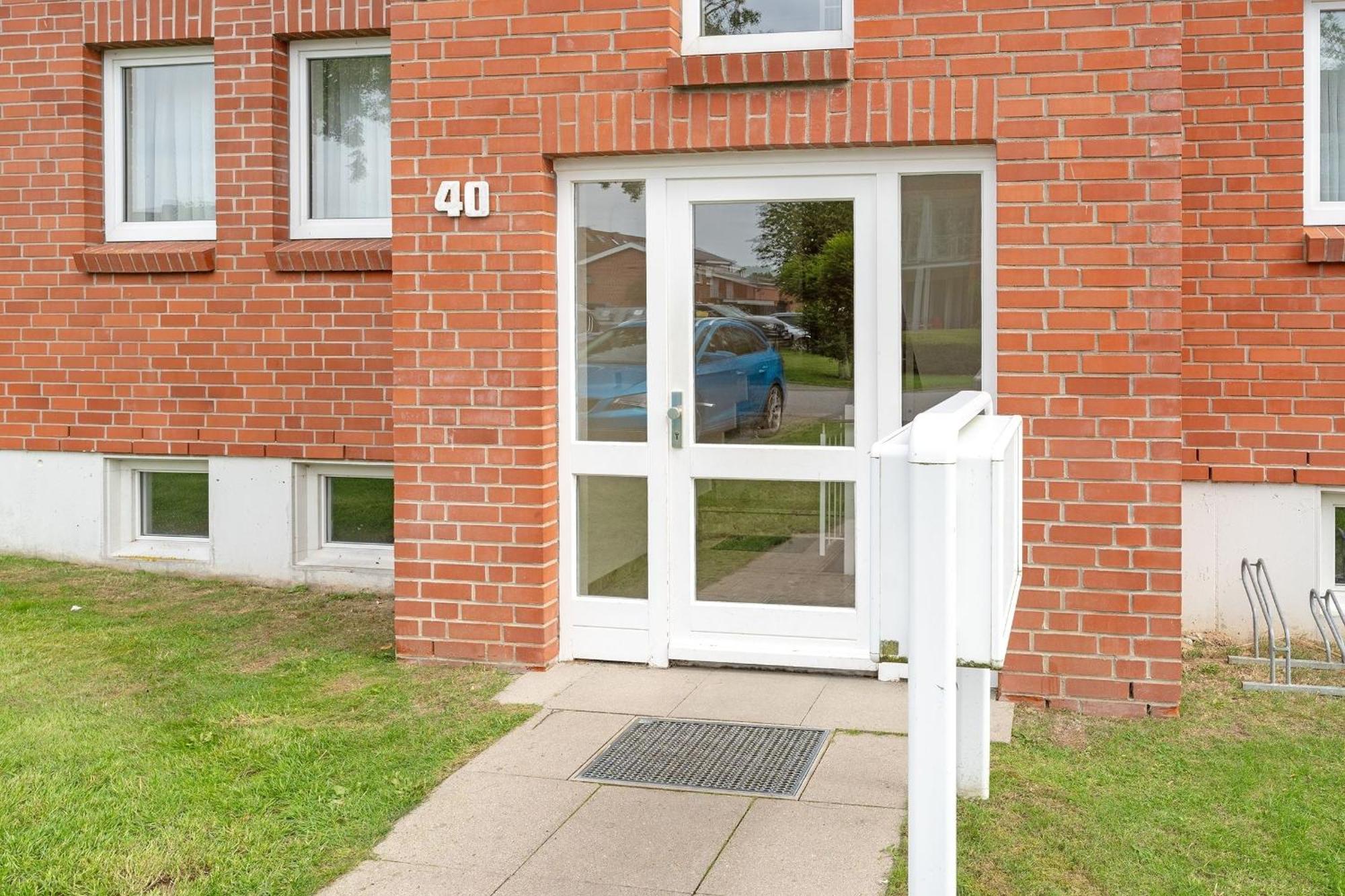 Ferienwohnung Ostseebutt Mit Terrasse Im Kaiserhof 2 Kellenhusen Exterior foto